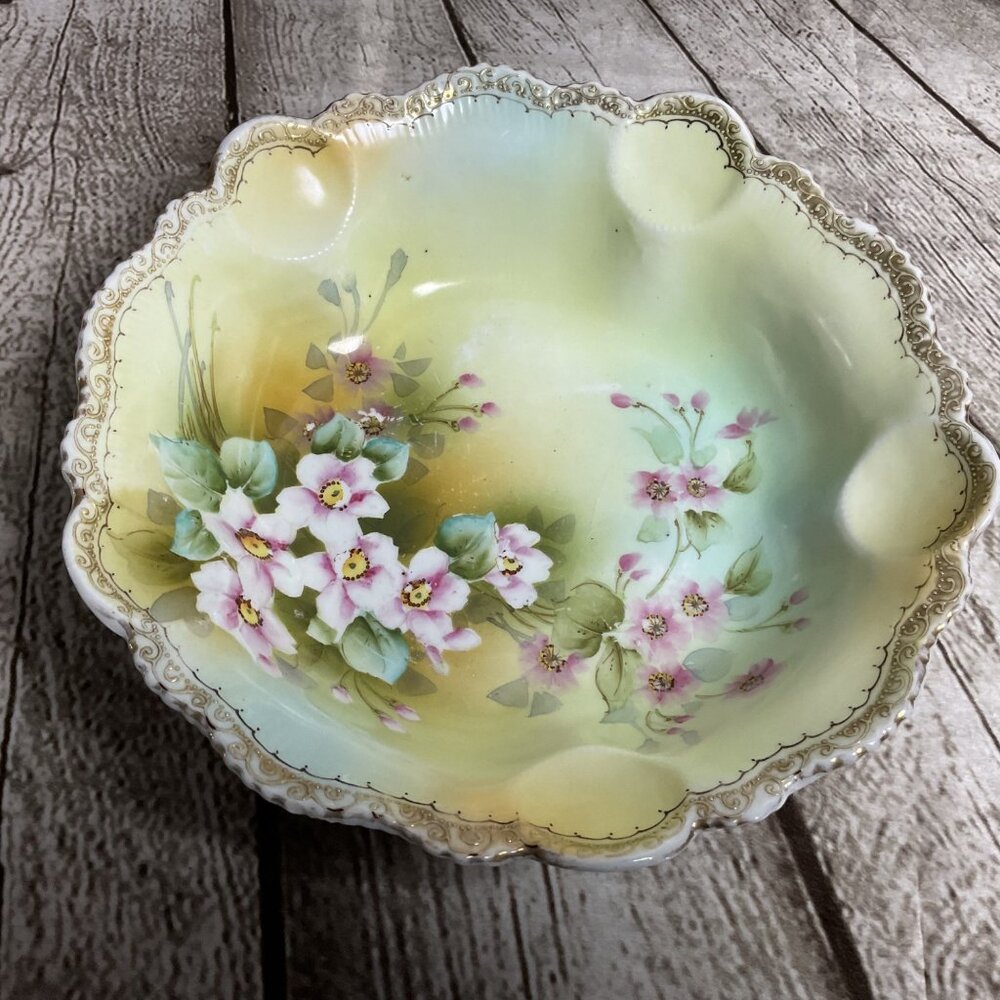 Nippon Antique Hand-Painted Porcelain Serving Bowl Floral Scalloped Gold Rim
